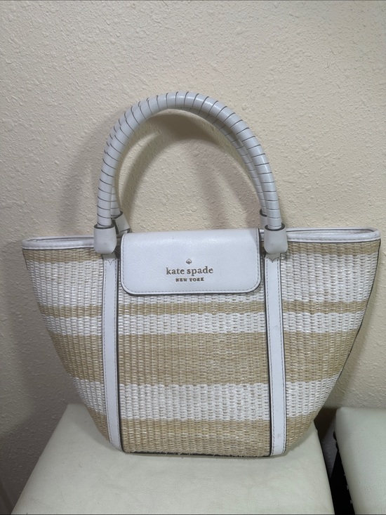 kate spade Handbags - Kate Spade tote
